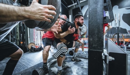 Get Back to Basics With The Big Three – Squat, Bench Press And Deadlifts